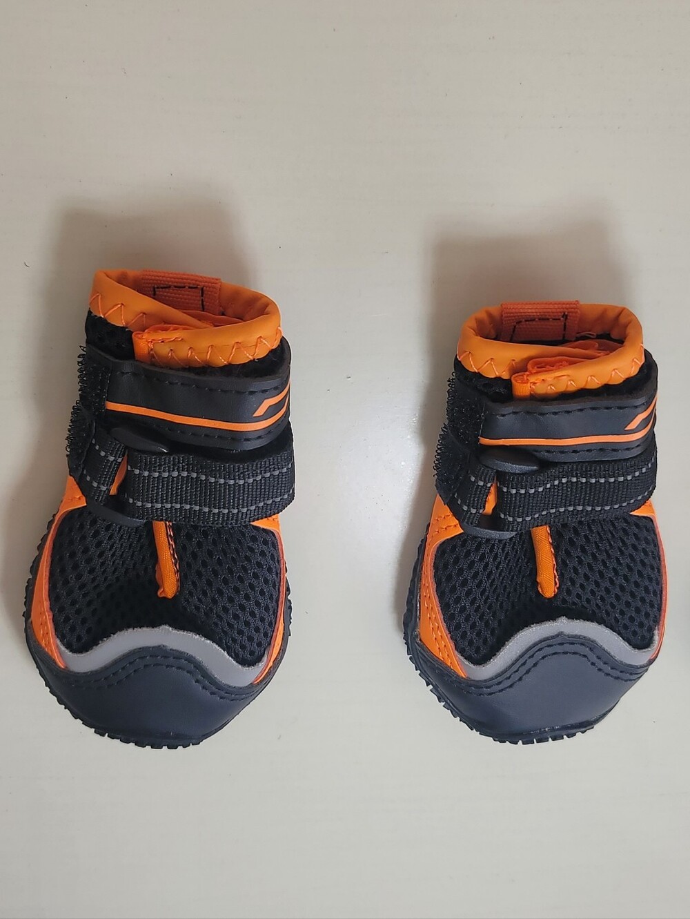 DOG SHOES SIZE 3 NEW